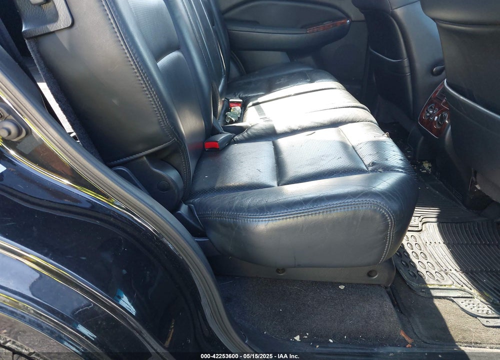 2001 ACURA MDX VIN: 2HNYD18221H524857