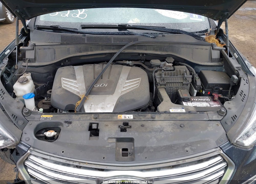 2017 HYUNDAI SANTA FE VIN: KM8SM4HF8HU167087