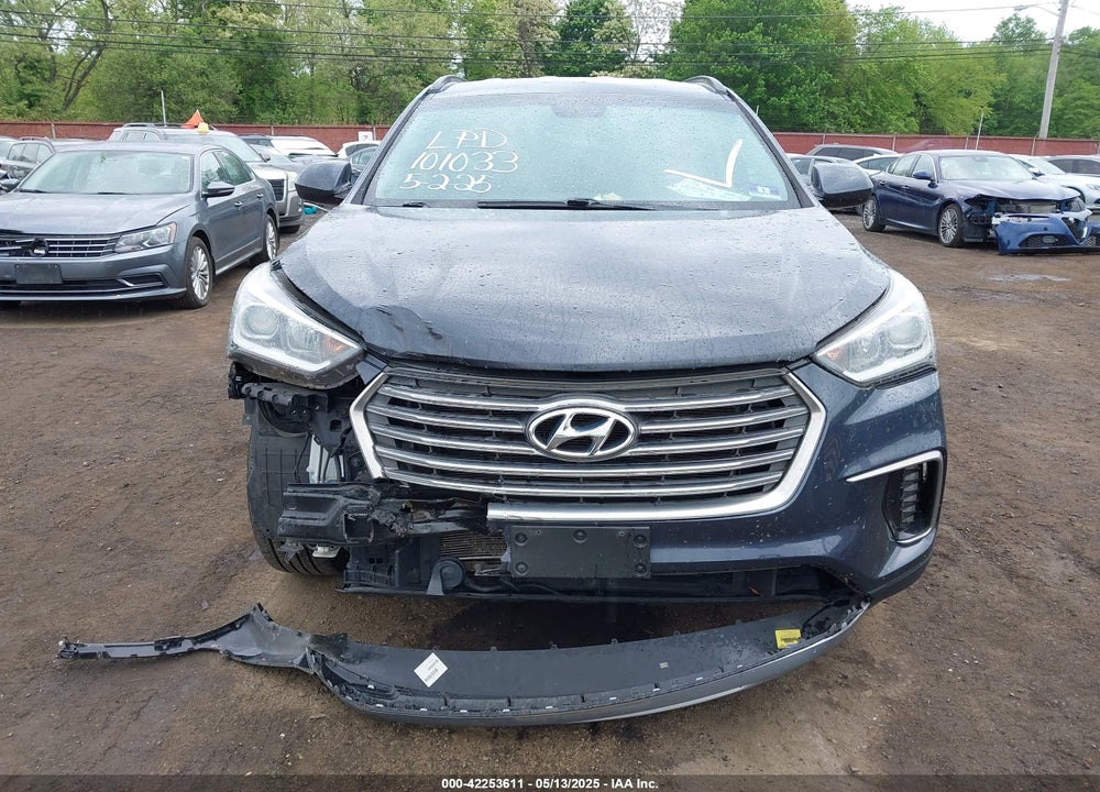 2017 HYUNDAI SANTA FE VIN: KM8SM4HF8HU167087