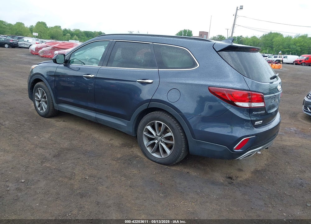 2017 HYUNDAI SANTA FE VIN: KM8SM4HF8HU167087