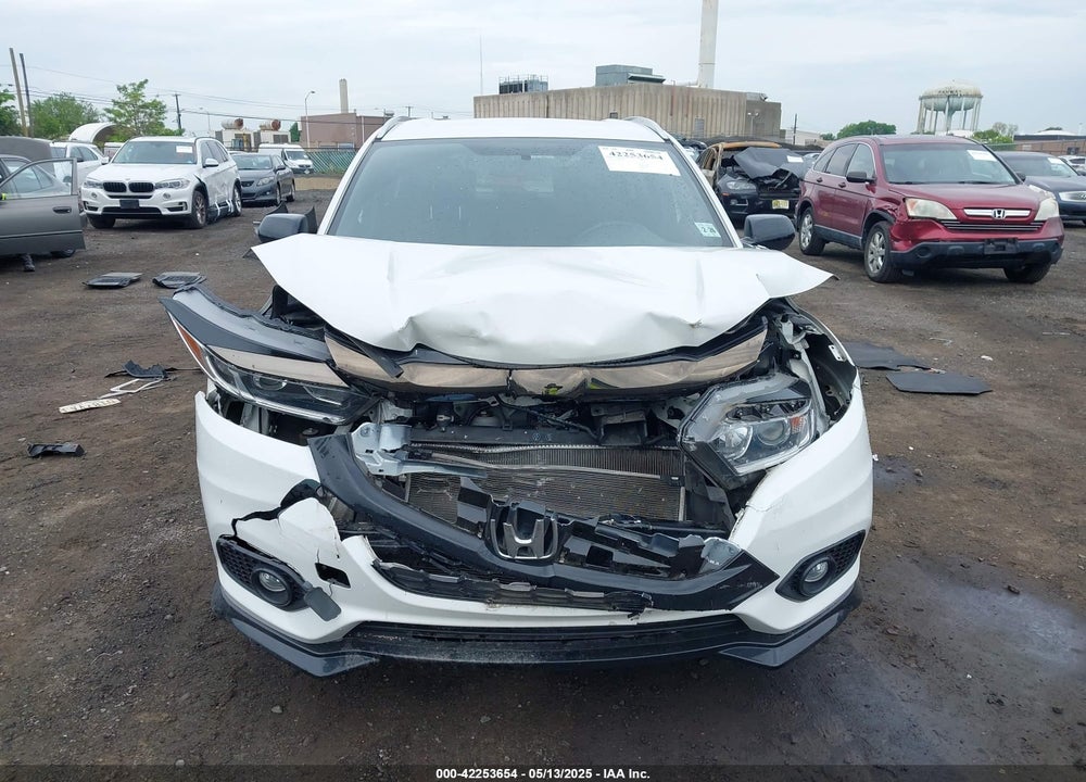 2021 HONDA HR-V VIN: 3CZRU6H12MM721137