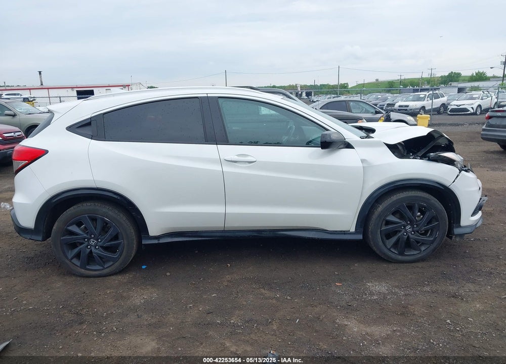 2021 HONDA HR-V VIN: 3CZRU6H12MM721137