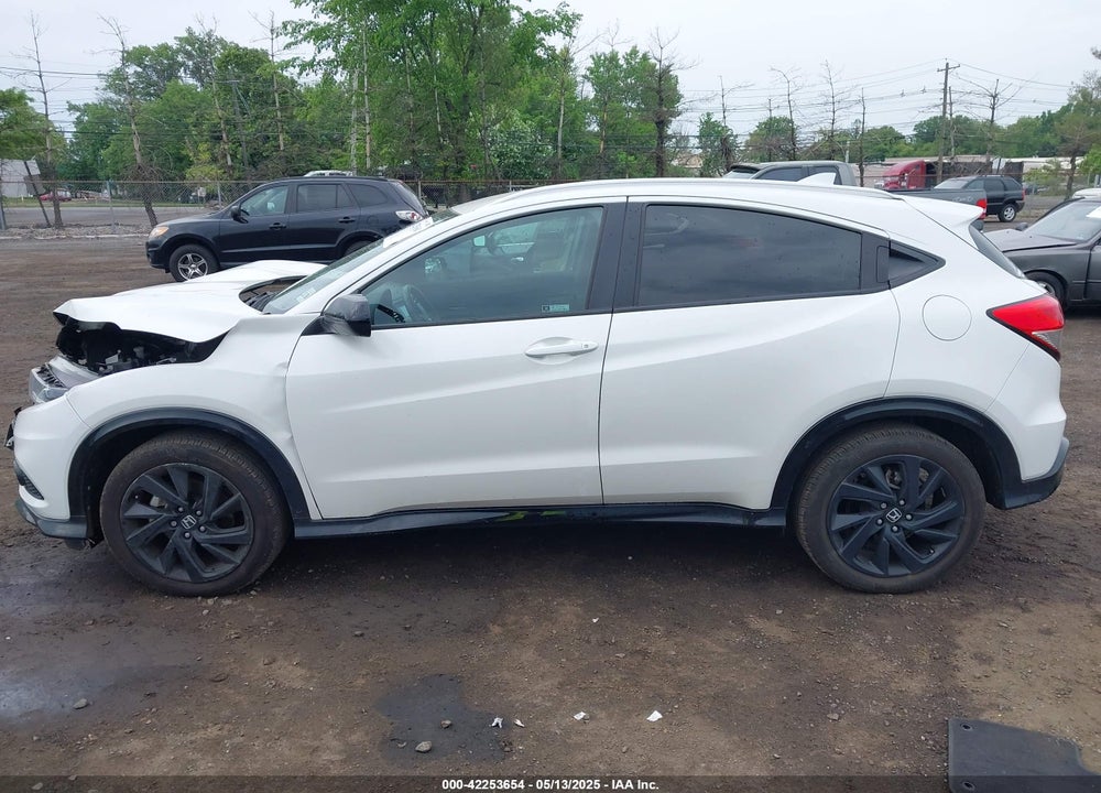 2021 HONDA HR-V VIN: 3CZRU6H12MM721137