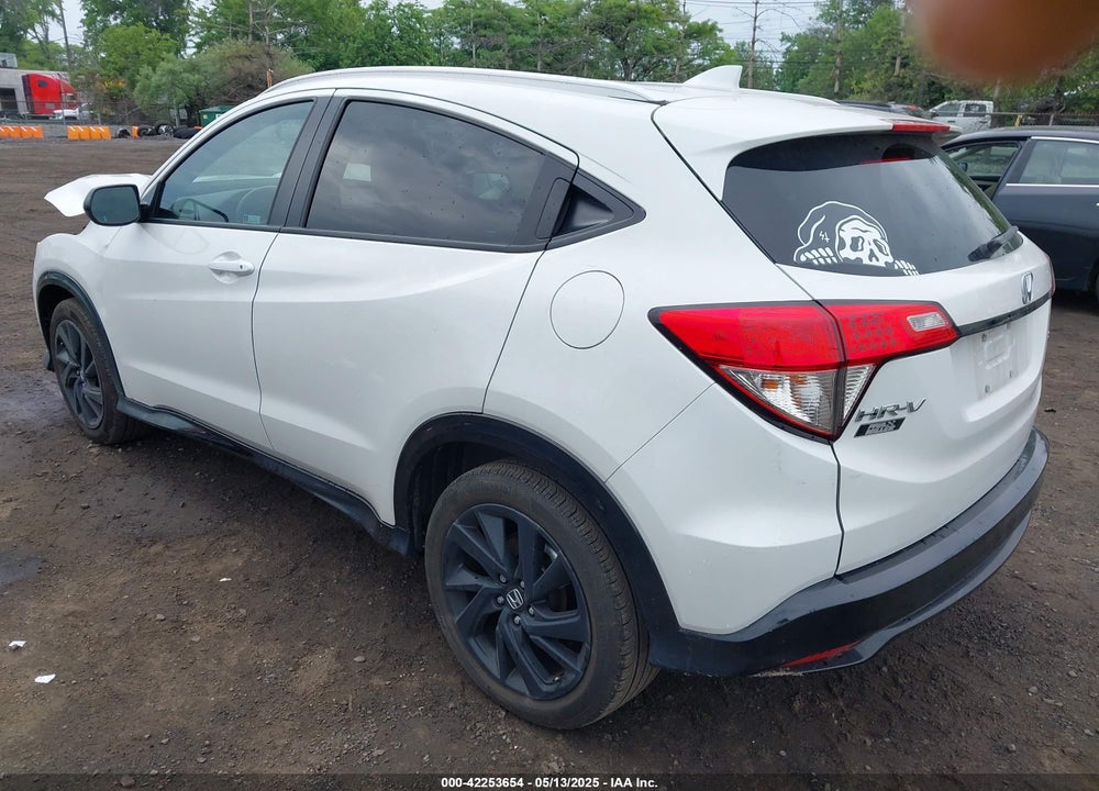 2021 HONDA HR-V VIN: 3CZRU6H12MM721137