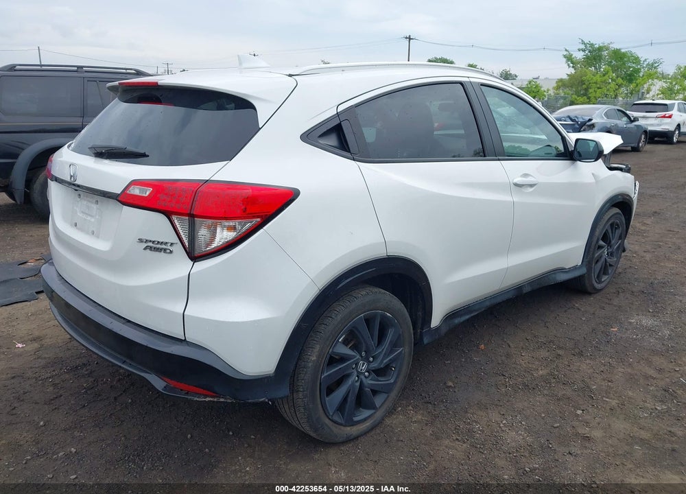 2021 HONDA HR-V VIN: 3CZRU6H12MM721137