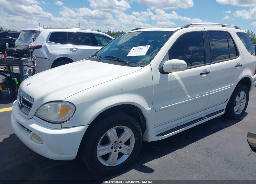 2005 MERCEDES-BENZ ML 350 4MATIC VIN: 4JGAB57E95A566653