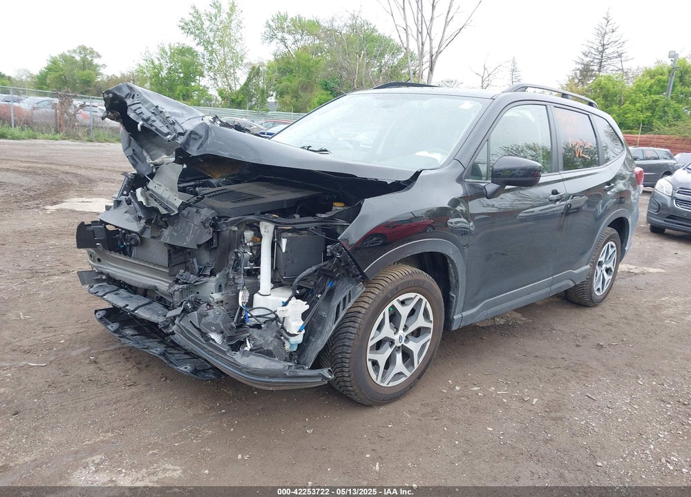 2021 SUBARU FORESTER PREMIUM VIN: JF2SKAJC4MH469652