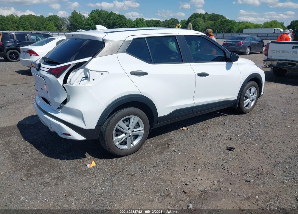 2024 NISSAN KICKS S XTRONIC CVT VIN: 3N1CP5BV4RL500843