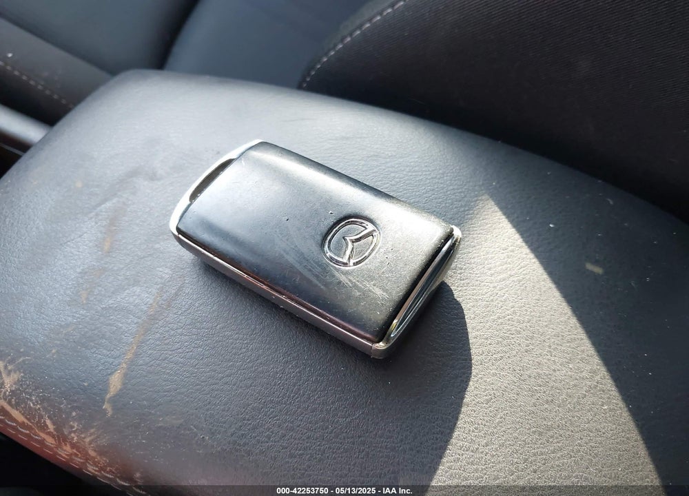 2021 MAZDA CX-3 VIN: JM1DKFB70M1516397