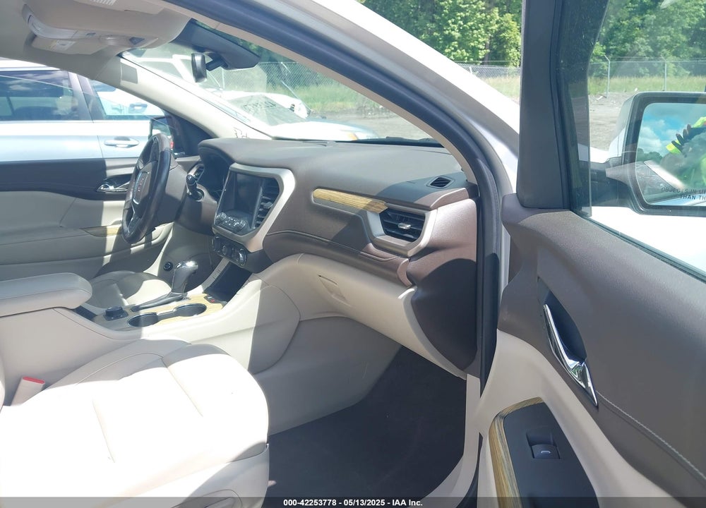 2019 GMC ACADIA DENALI VIN: 1GKKNPLS0KZ155926