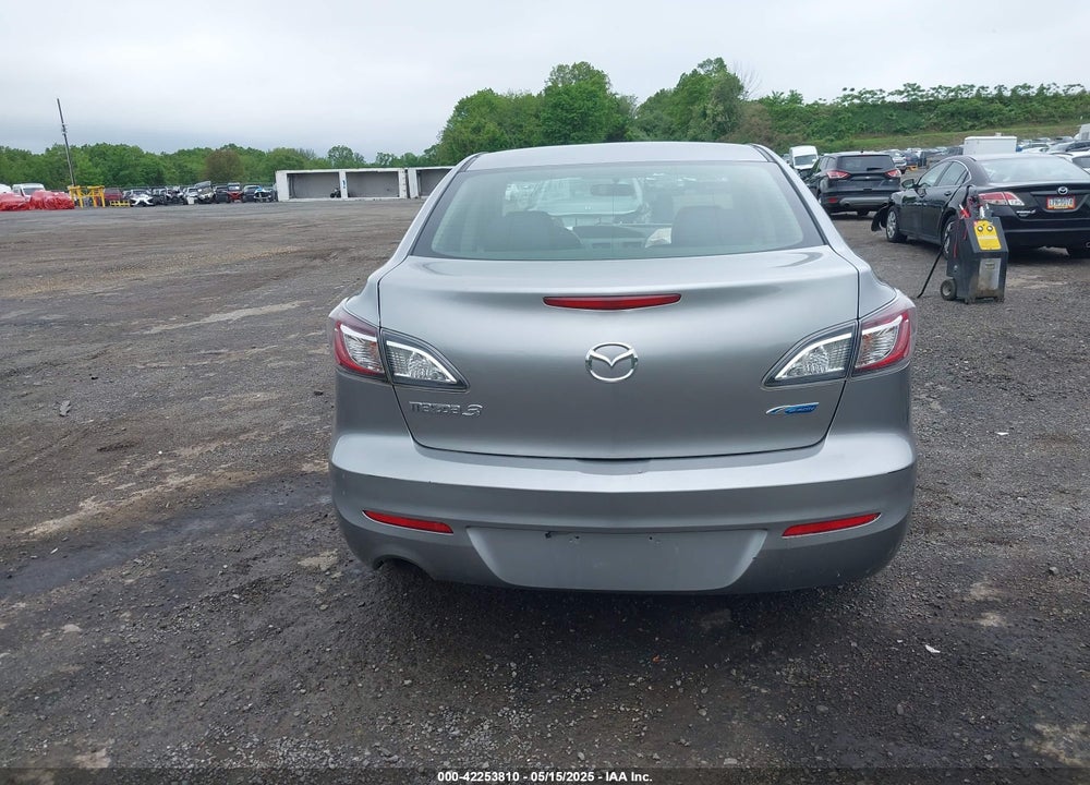 2013 MAZDA 3 I SPORT VIN: JM1BL1UP3D1851898