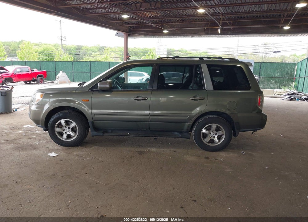 2008 HONDA PILOT VIN: 5FNYF18668B024669