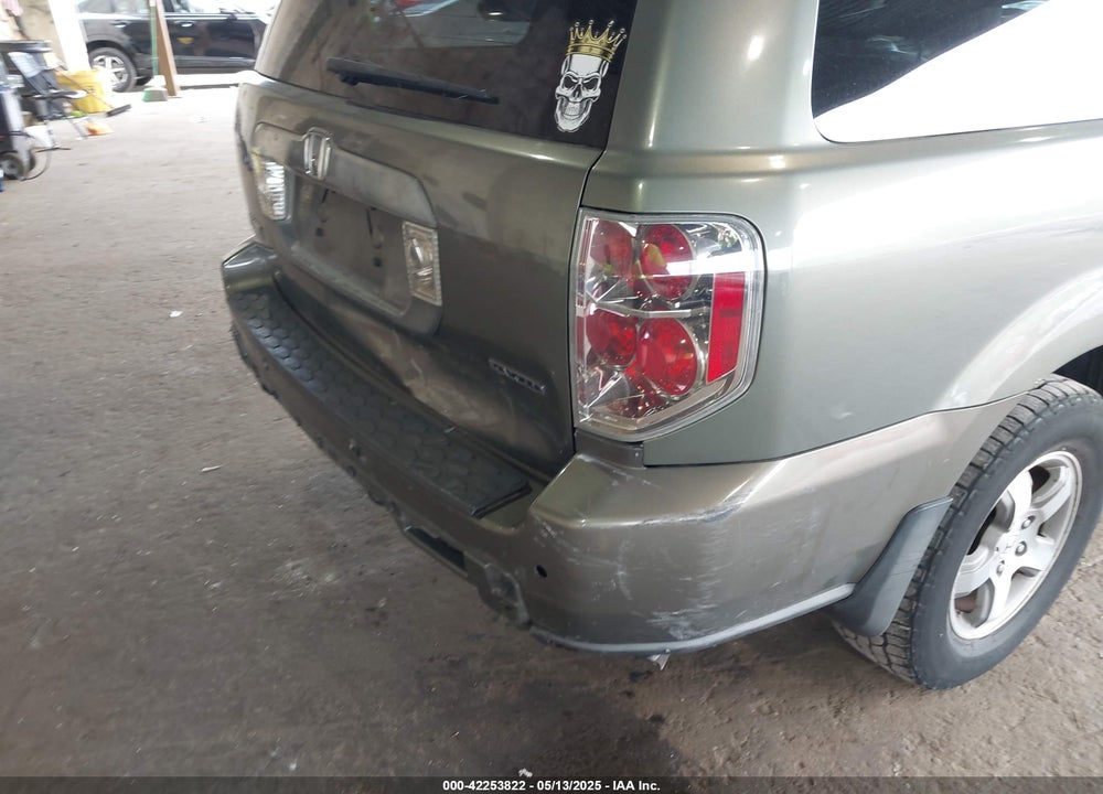 2008 HONDA PILOT VIN: 5FNYF18668B024669