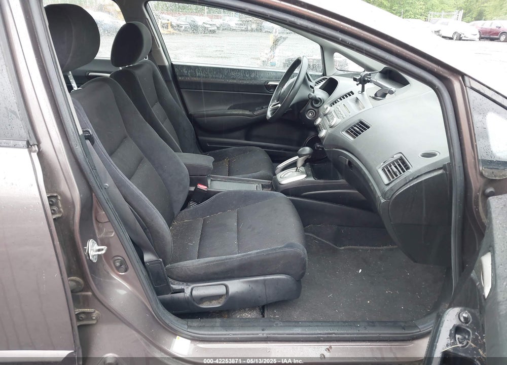 2010 HONDA CIVIC VIN: 2HGFA1F61AH537113