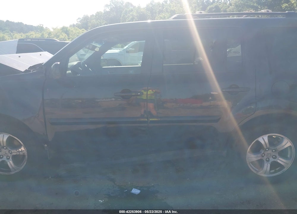 2012 HONDA PILOT VIN: 5FNYF4H59CB012436
