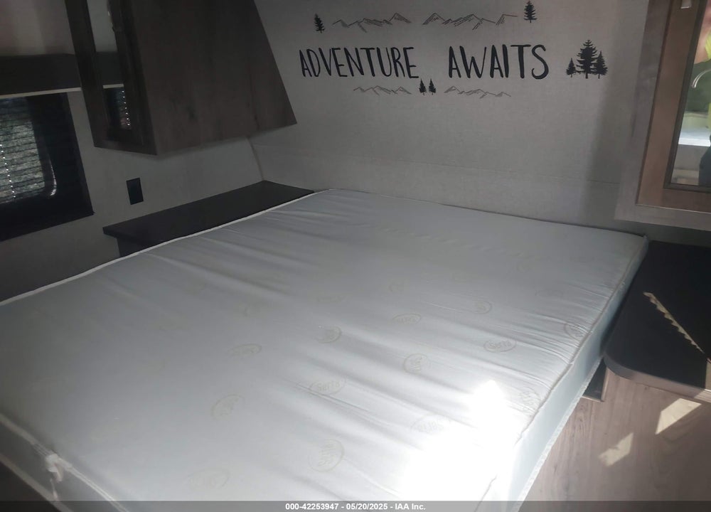 2020 JAYCO JAYFL184BH VIN: 1UJBJ0BR7L17S0346