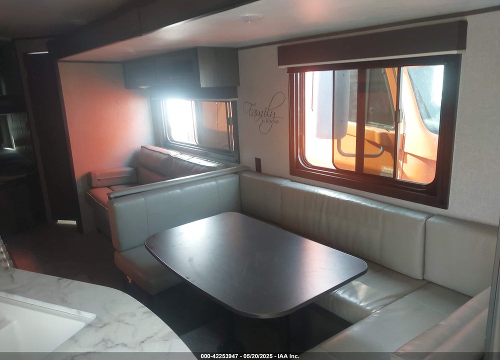 2020 JAYCO JAYFL184BH VIN: 1UJBJ0BR7L17S0346