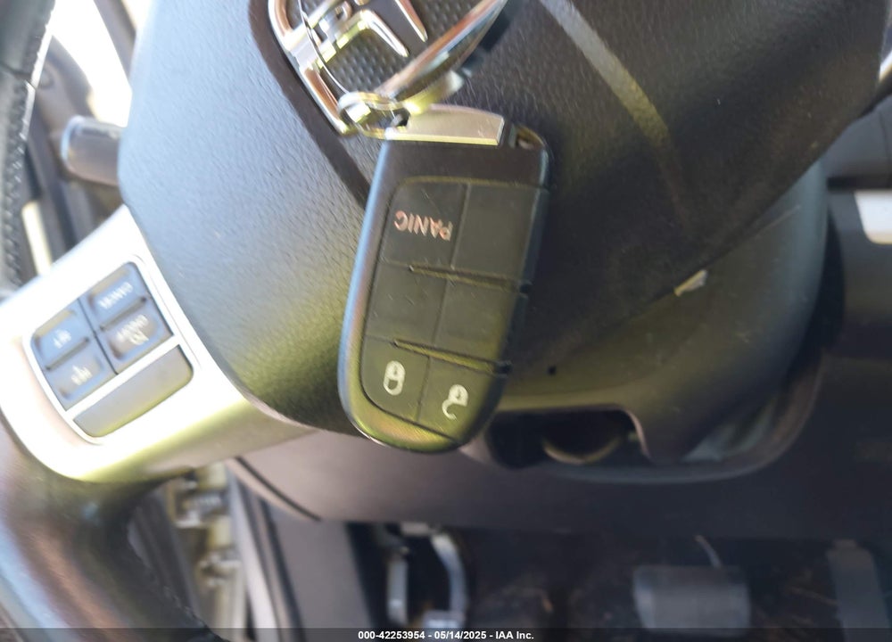2015 DODGE JOURNEY VIN: 3C4PDCBG3FT699926