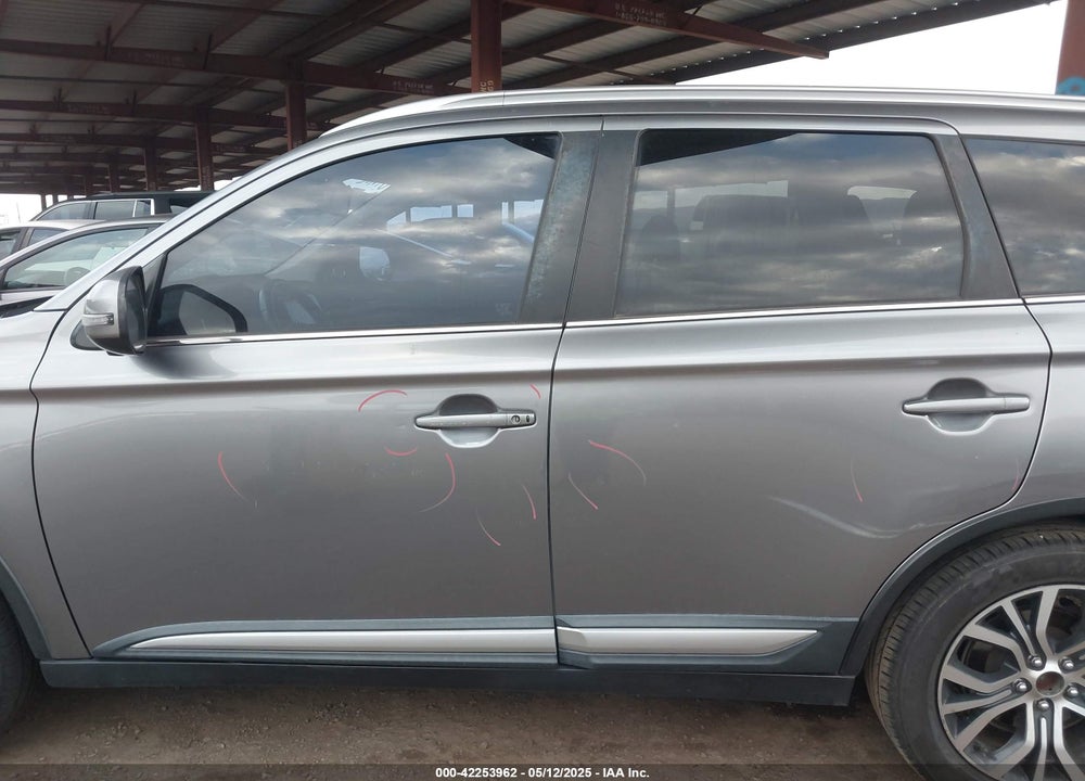 2017 MITSUBISHI OUTLANDER VIN: JA4AD3A32HZ058678