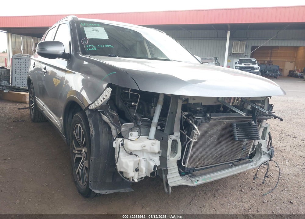2017 MITSUBISHI OUTLANDER VIN: JA4AD3A32HZ058678