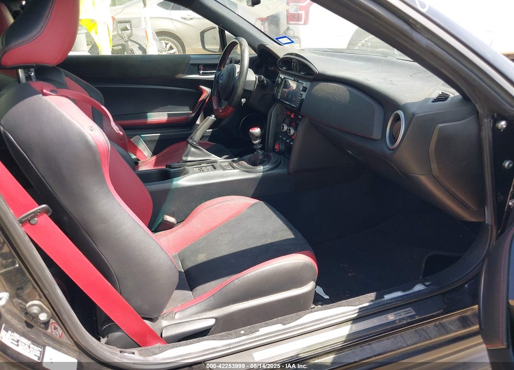 2018 SUBARU BRZ VIN: JF1ZCAD15J9600264