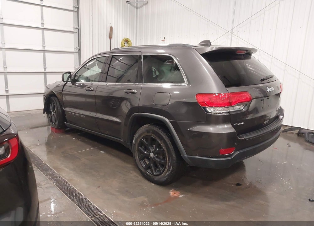 2017 JEEP GRAND CHEROKEE VIN: 1C4RJFAG2HC706836
