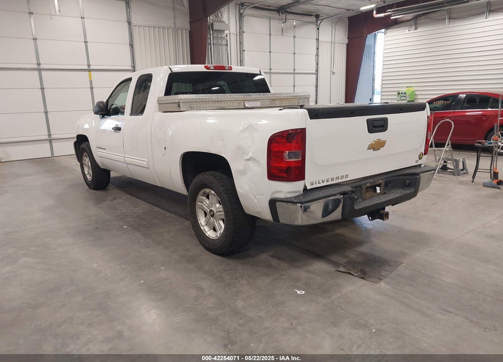 2013 CHEVROLET SILVERADO 1500 VIN: 1GCRCSE00DZ349521