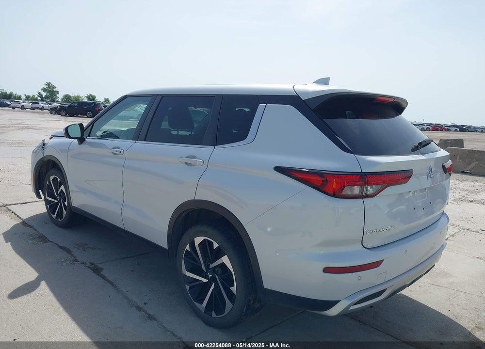 2022 MITSUBISHI OUTLANDER BLACK EDITION 2WD/SE 2.5 2WD/SE LAUNCH EDITION 2WD VIN: JA4J3UA89NZ090494