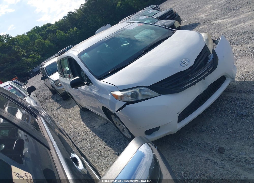 2017 TOYOTA SIENNA L 7 PASSENGER VIN: 5TDZZ3DC2HS791742