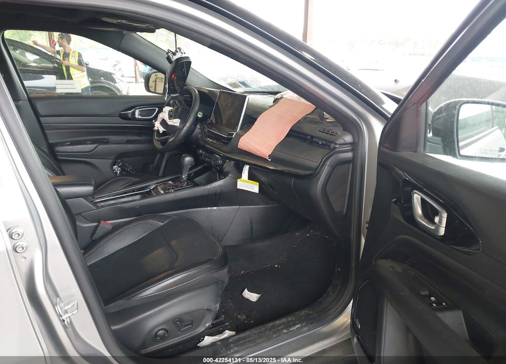 2023 JEEP COMPASS VIN: 3C4NJDDN9PT525281