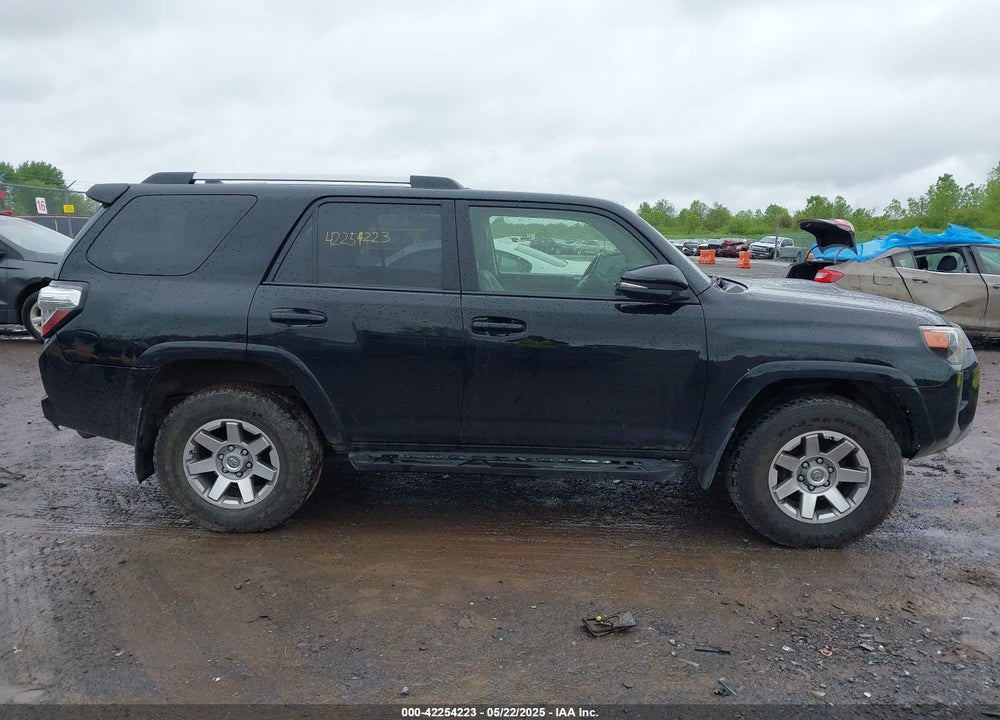 2014 TOYOTA 4RUNNER TRAIL PREMIUM VIN: JTEBU5JRXE5177958