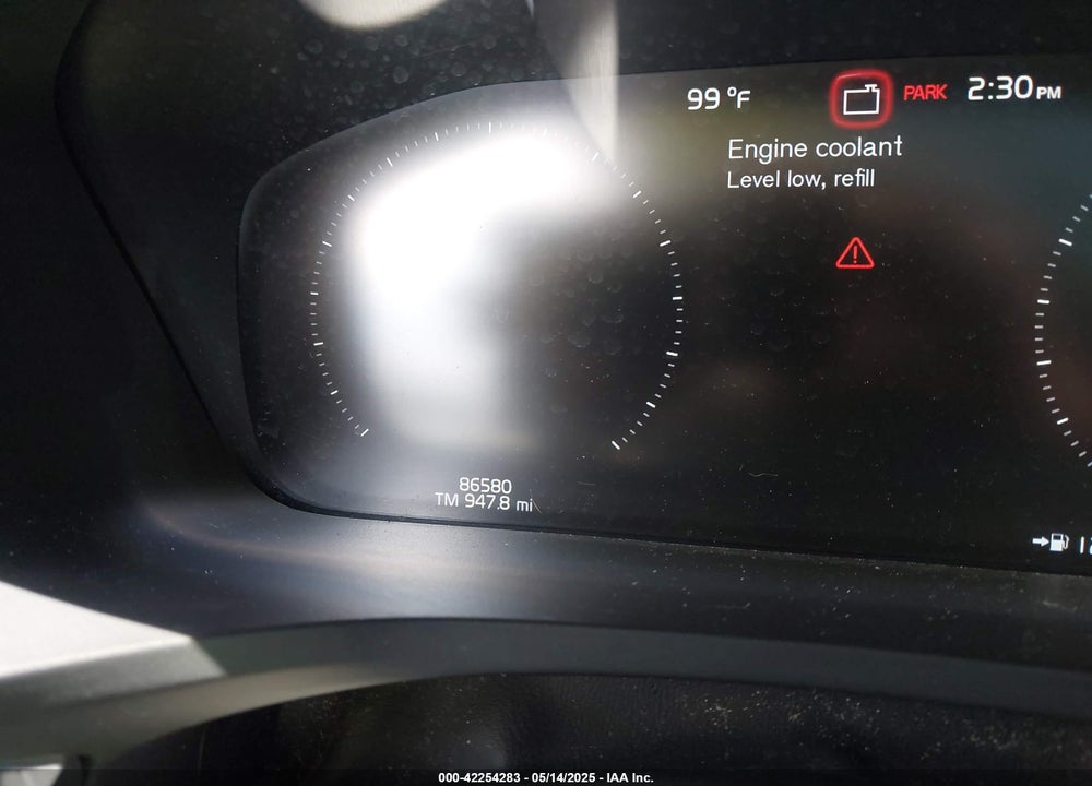 2020 VOLVO V60 VIN: YV1102EKXL2398556