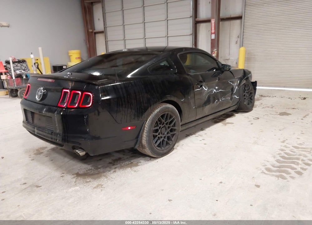 2013 FORD MUSTANG VIN: 1ZVBP8AM5D5268763
