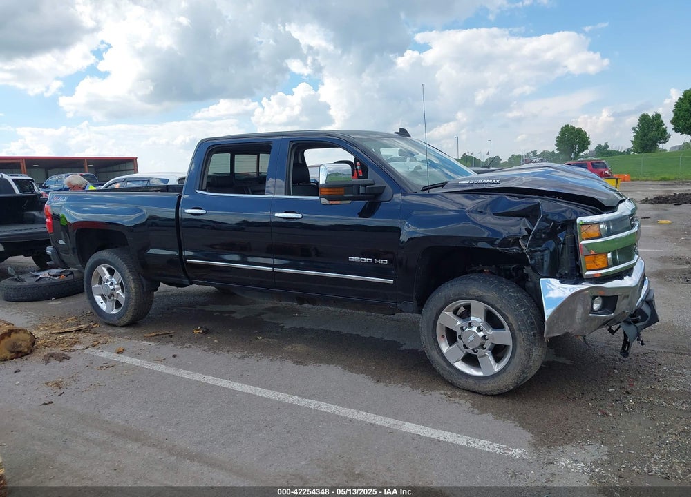 2016 CHEVROLET SILVERADO 2500HD LTZ VIN: 1GC1KWE87GF114035