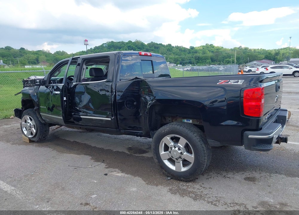2016 CHEVROLET SILVERADO 2500HD LTZ VIN: 1GC1KWE87GF114035