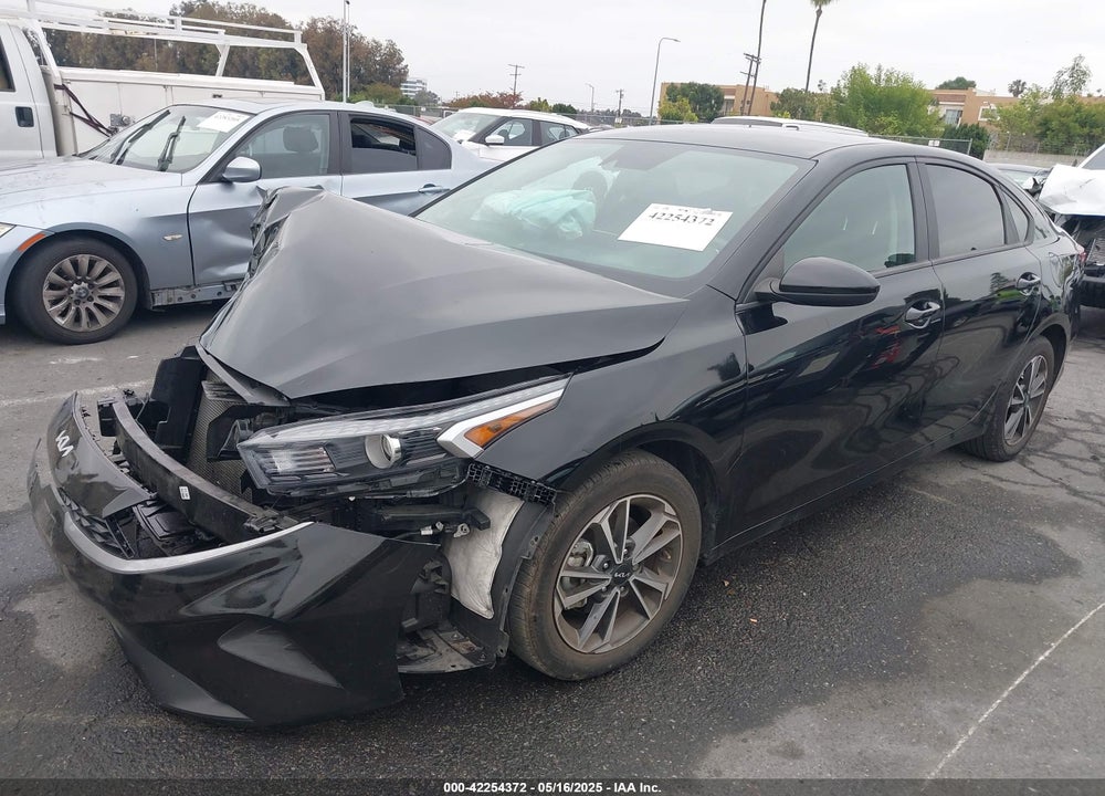 2023 KIA FORTE VIN: 3KPF24AD5PE584927