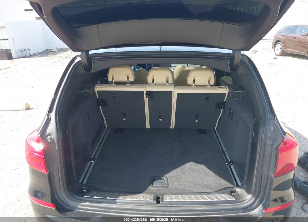 2019 BMW X3 VIN: 5UXTR7C54KLF24757