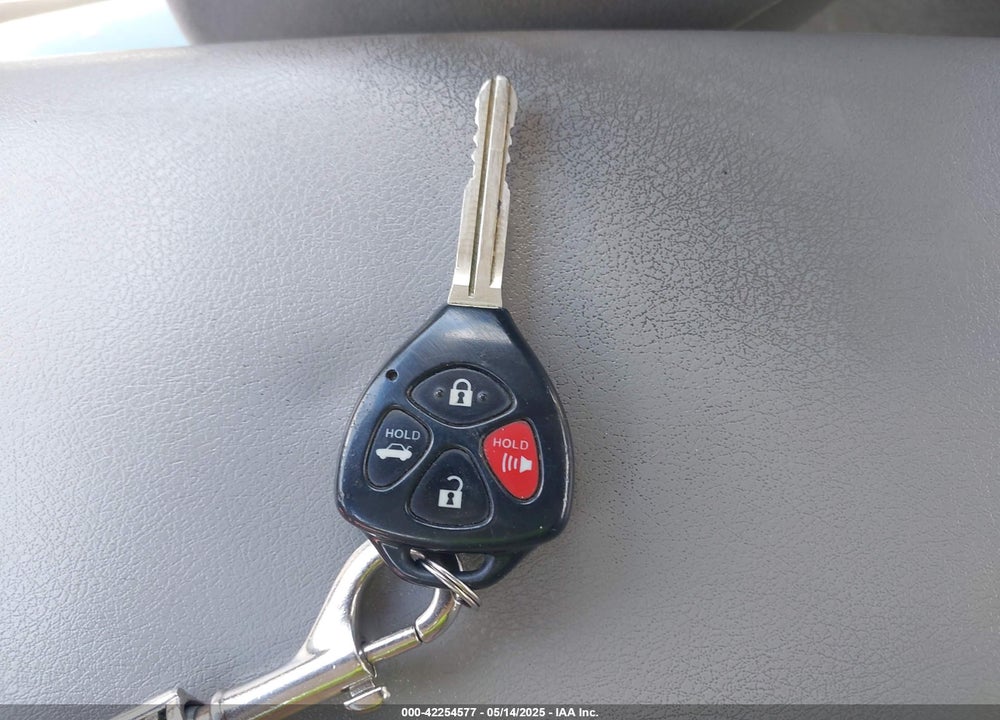 2007 TOYOTA CAMRY LE VIN: 4T1BE46K07U659219