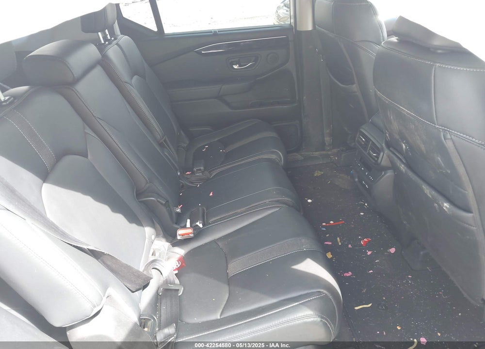 2023 HONDA PILOT VIN: 5FNYG1H46PB012063