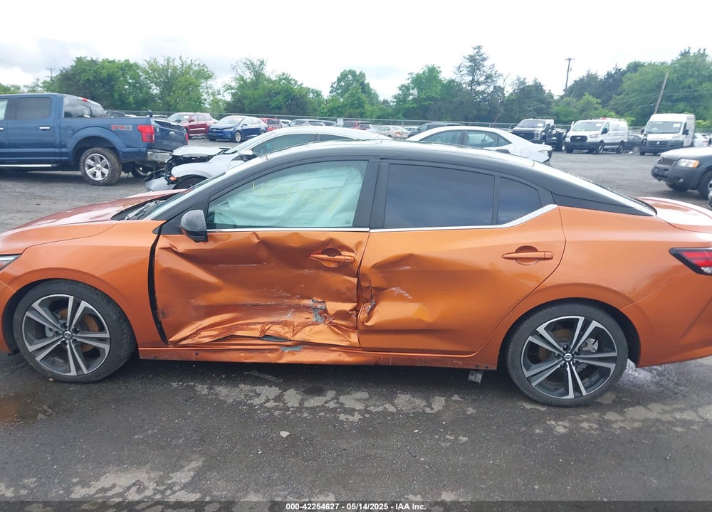 2022 NISSAN SENTRA SR XTRONIC CVT VIN: 3N1AB8DV0NY237302
