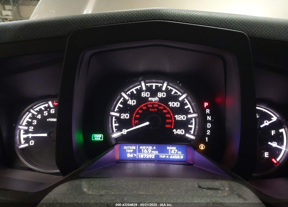 2010 HONDA RIDGELINE RTL VIN: 5FPYK1F59AB012955