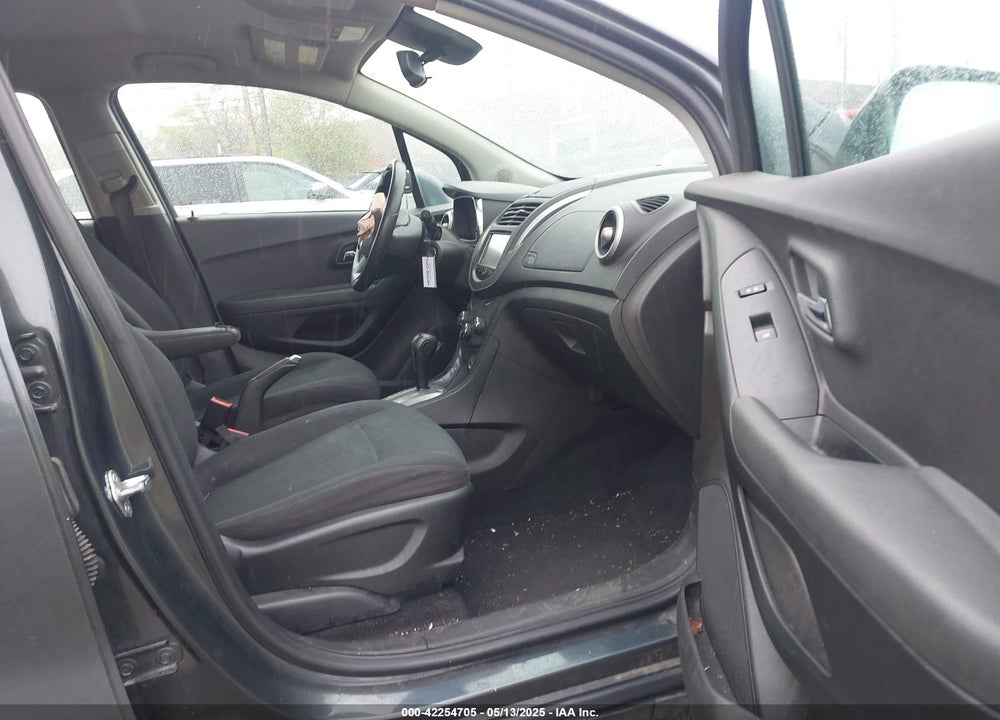 2016 CHEVROLET TRAX VIN: 3GNCJKSB8GL276127