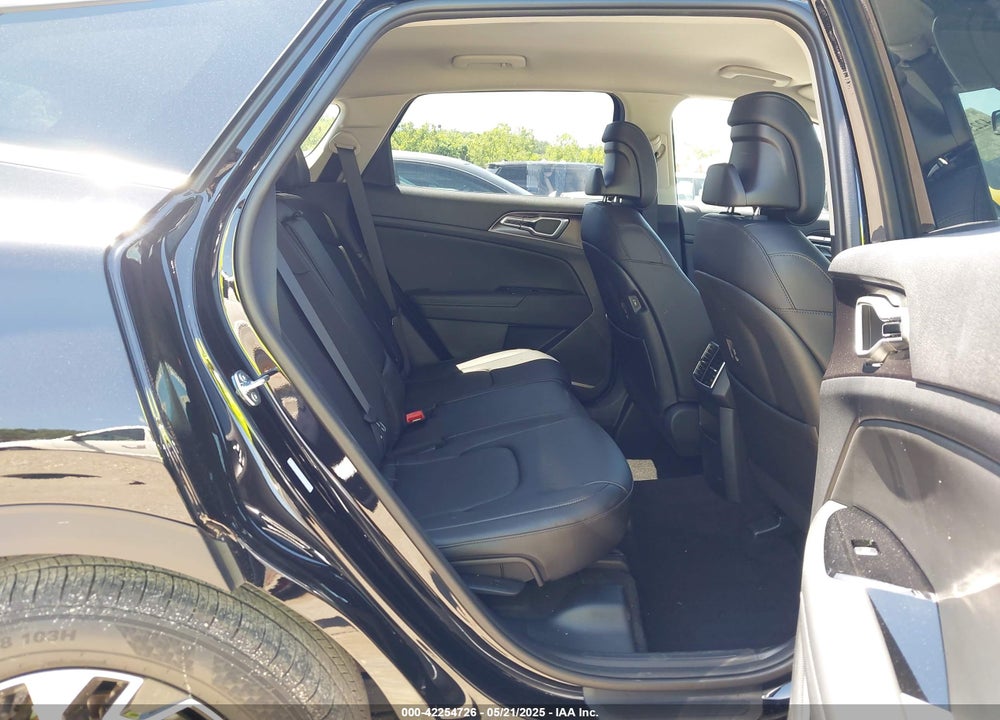 2025 KIA SPORTAGE VIN: 5XYK33DF8SG261924