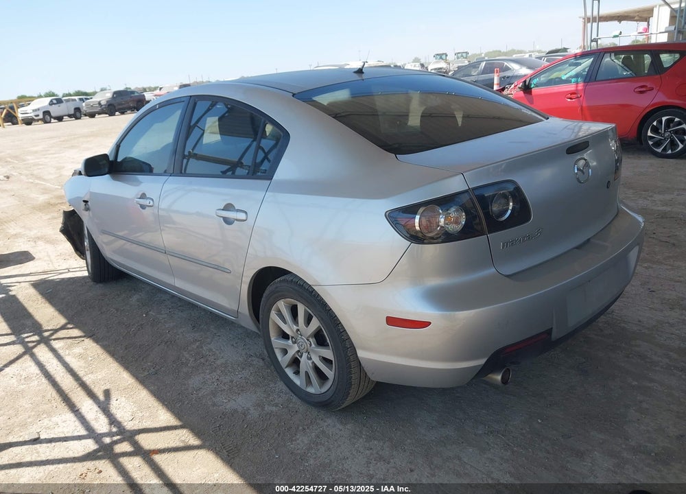 2008 MAZDA MAZDA3 VIN: JM1BK32G981815219
