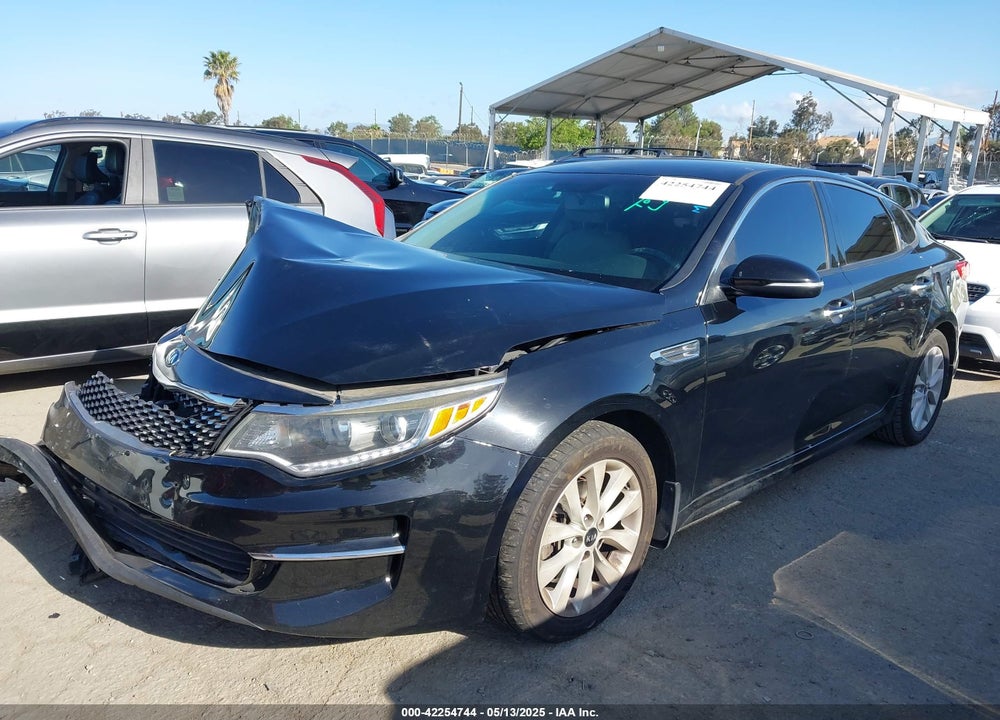 2018 KIA OPTIMA EX VIN: 5XXGU4L33JG225349