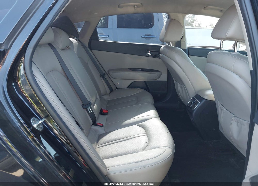 2018 KIA OPTIMA EX VIN: 5XXGU4L33JG225349