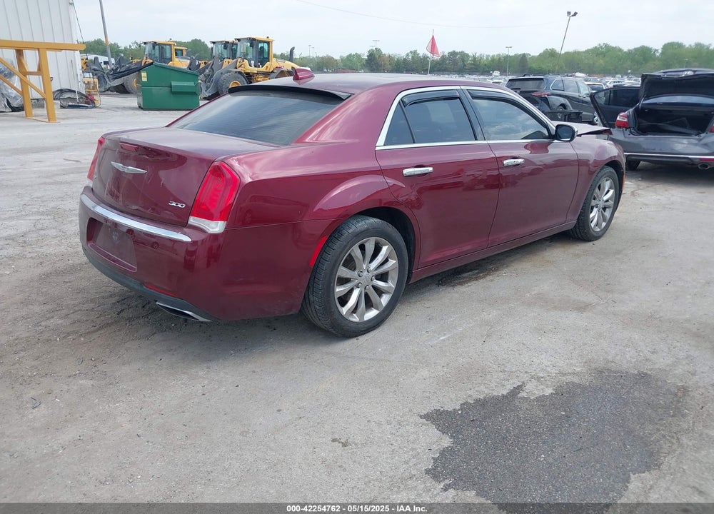 2016 CHRYSLER 300 VIN: 2C3CCARG2GH142595