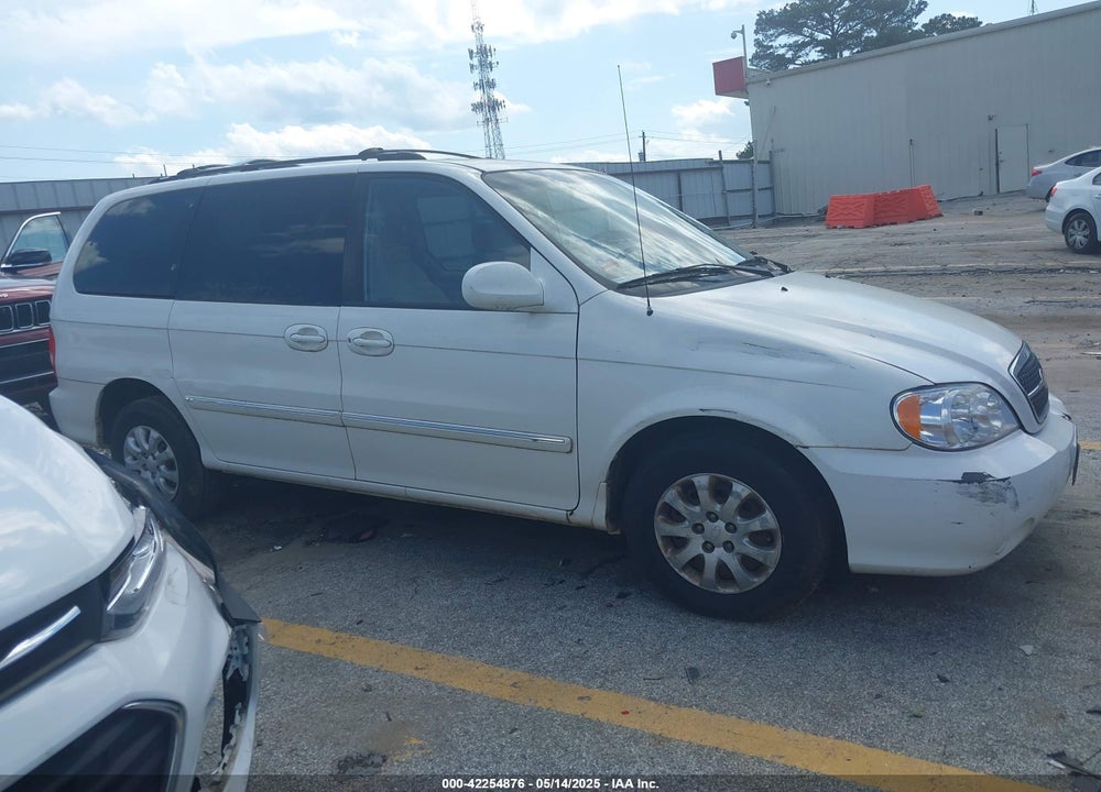 2005 KIA SEDONA VIN: KNDUP132X56727523