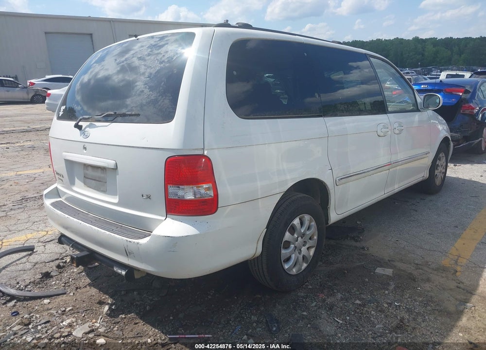 2005 KIA SEDONA VIN: KNDUP132X56727523