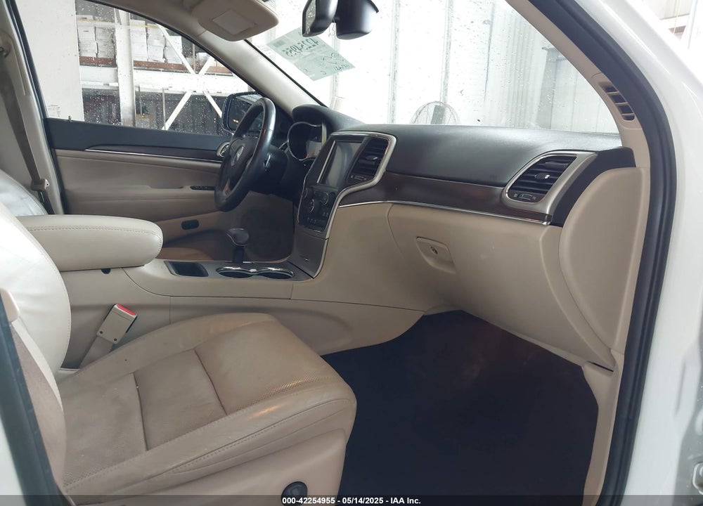 2015 JEEP GRAND CHEROKEE VIN: 1C4RJEBG0FC614081